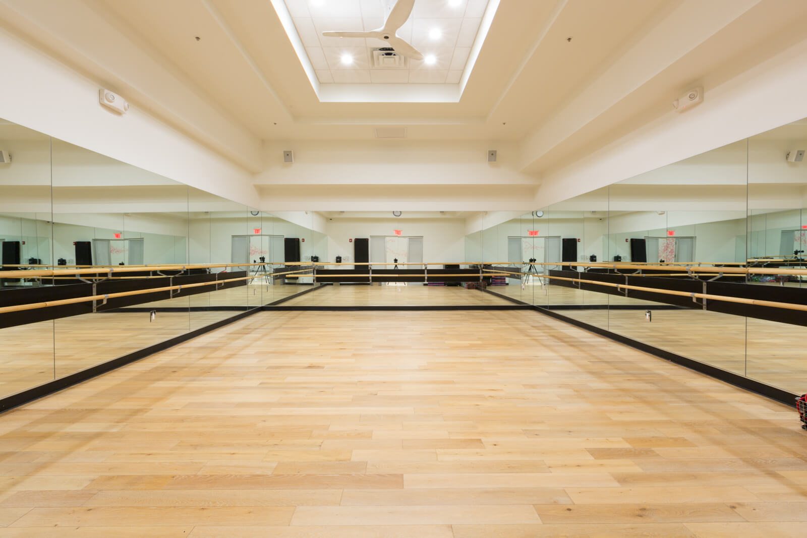 BRITTO CHARETTE DESIGN FOR FITNESS HUB BRITTO CHARETTE DESIGN FOR FITNESS HUB