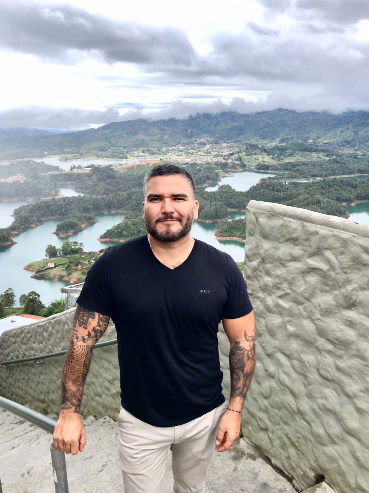 facetune_25-05-2019-17-21-53 facetune_25-05-2019-17-21-53