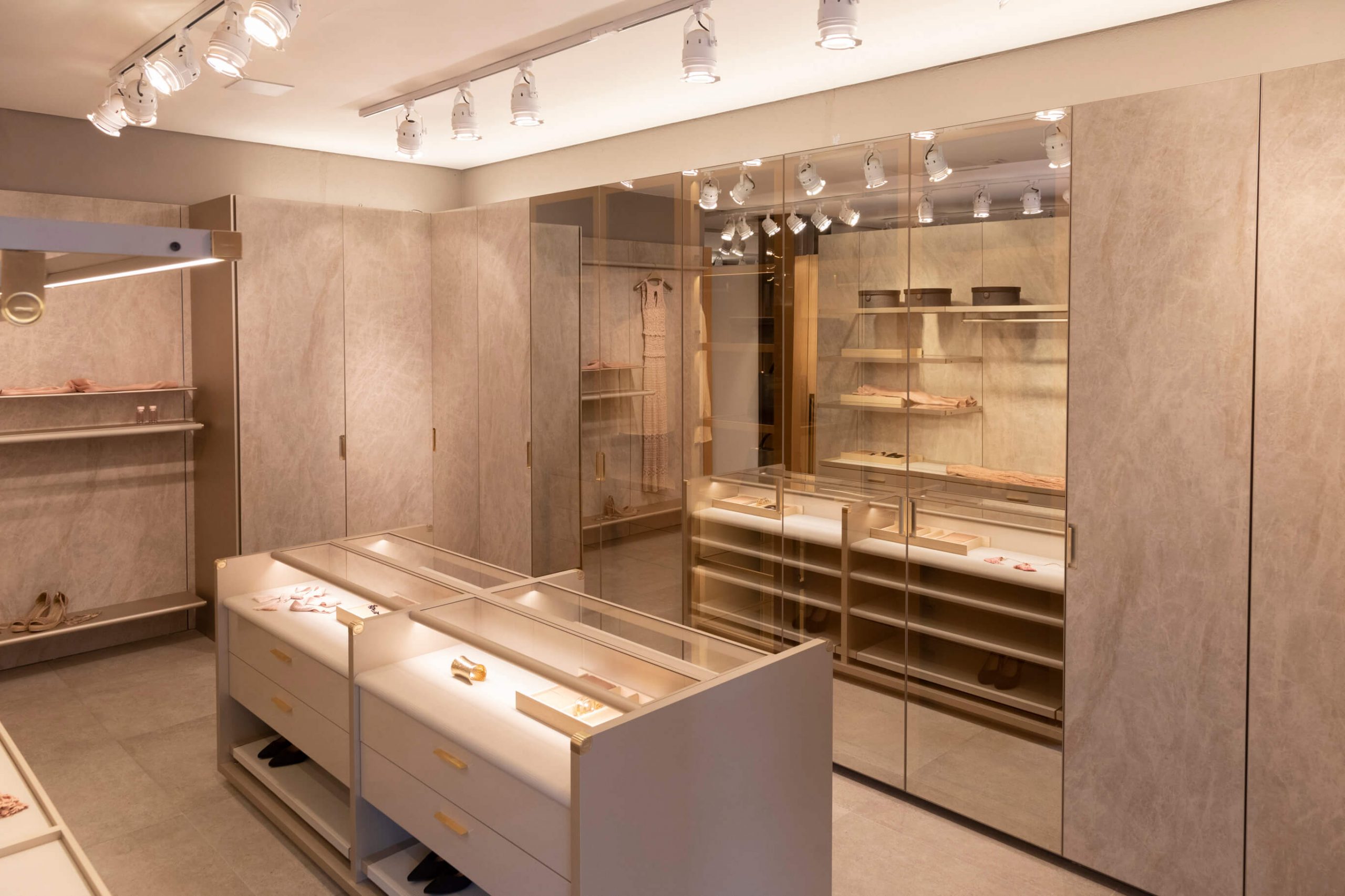 Ornare Closet System